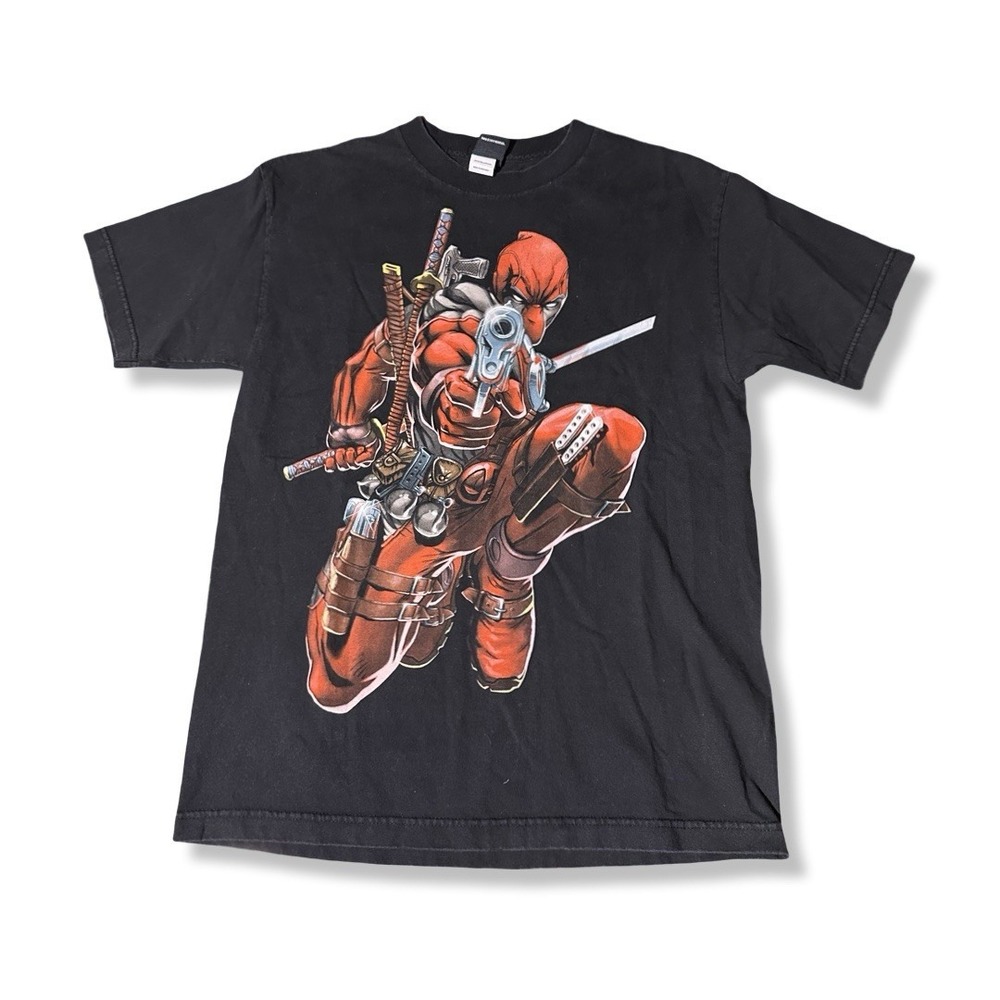 Vintage Marvel Comic Mad Engine Deadpool Pistols T-Shirt Size Medium Black Y2K